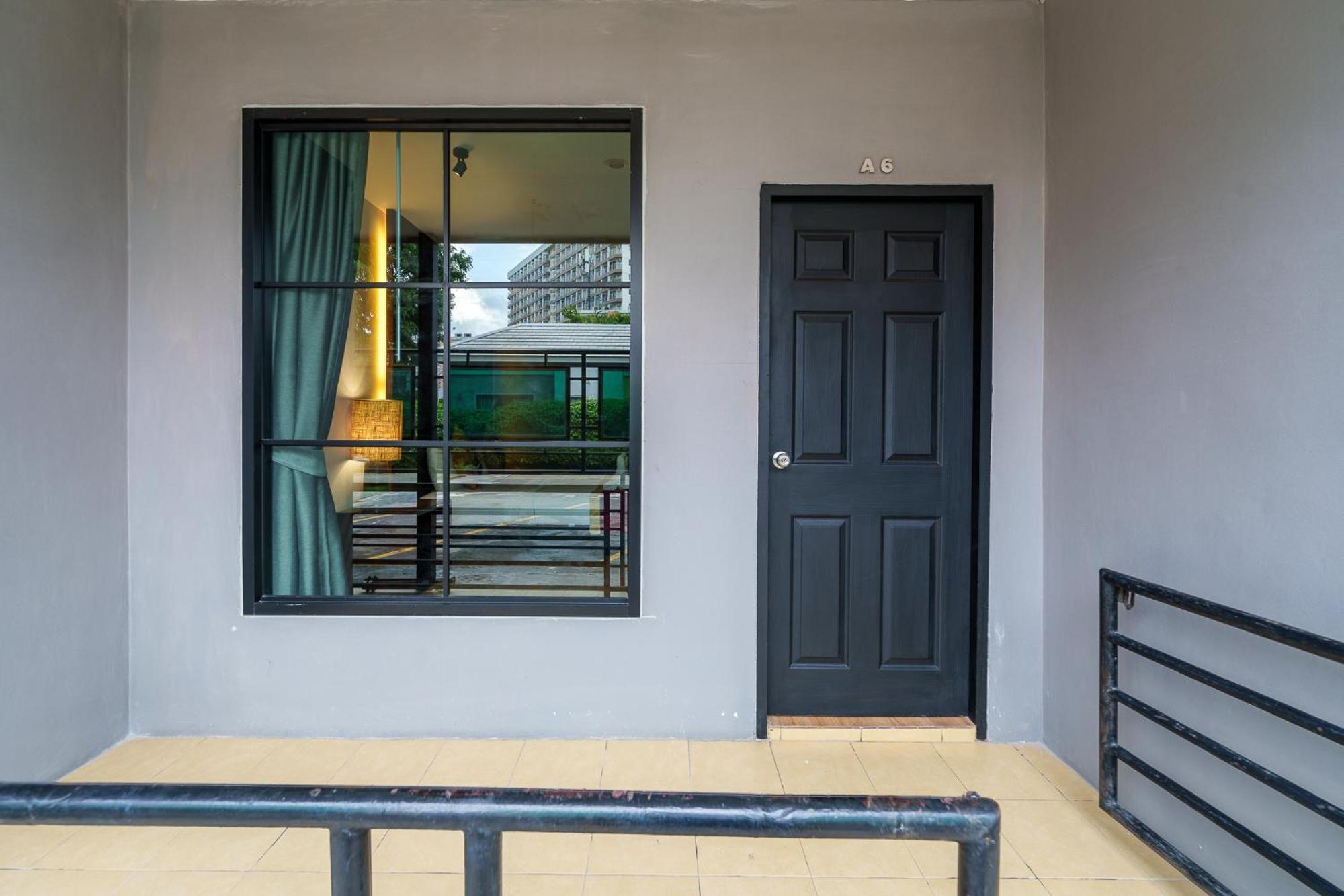 Villa Navin Beach Residence Bãi biển Jomtien Ngoại thất bức ảnh