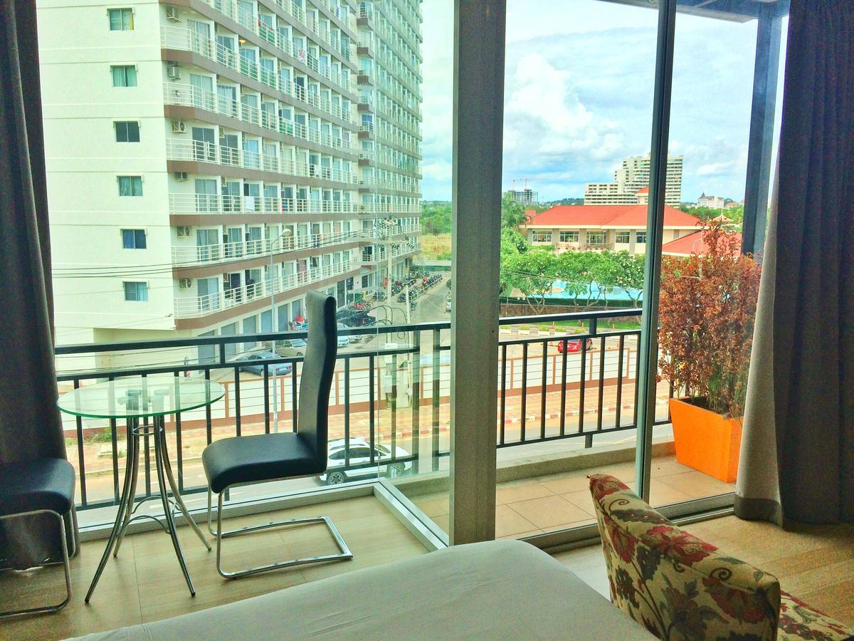 Villa Navin Beach Residence Bãi biển Jomtien Ngoại thất bức ảnh